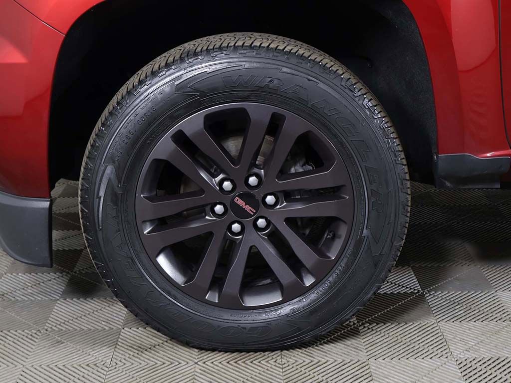 Used 2020 GMC Canyon SLE w/ Elevation Edition image 19