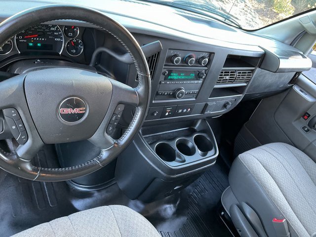 Used 2022 GMC Savana 3500 w/ Power Convenience Package image 4