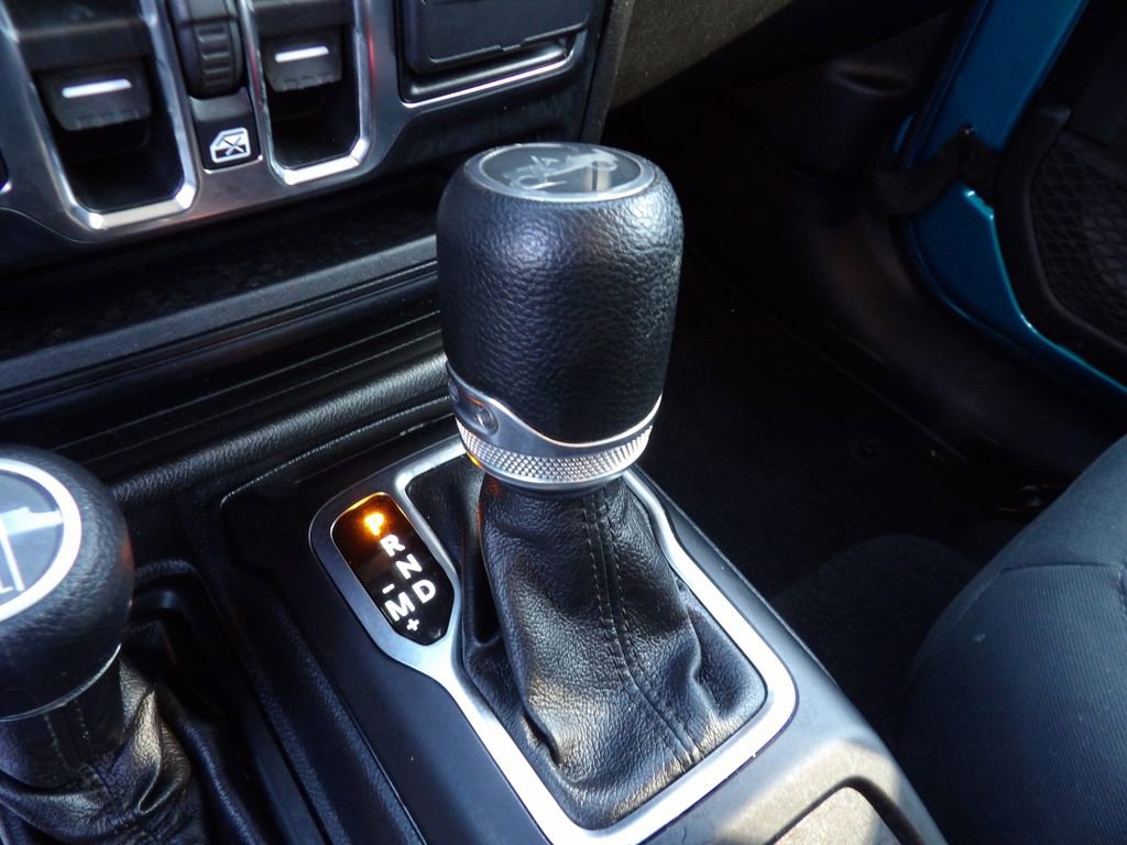 Used 2019 Jeep Wrangler Unlimited Sport S image 16
