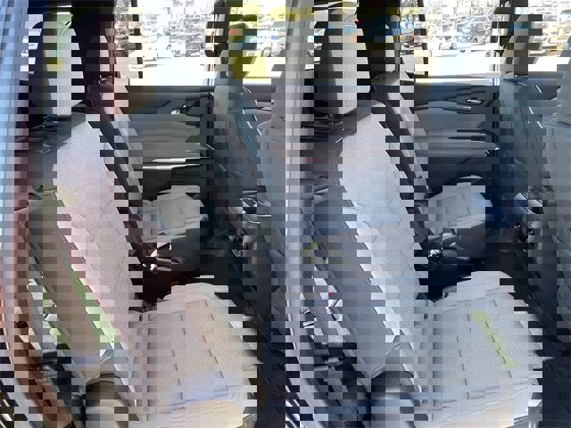 Used 2025 Chevrolet Traverse LT image 24