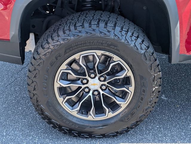 Used 2021 Chevrolet Colorado ZR2 AWD/4WD image 13