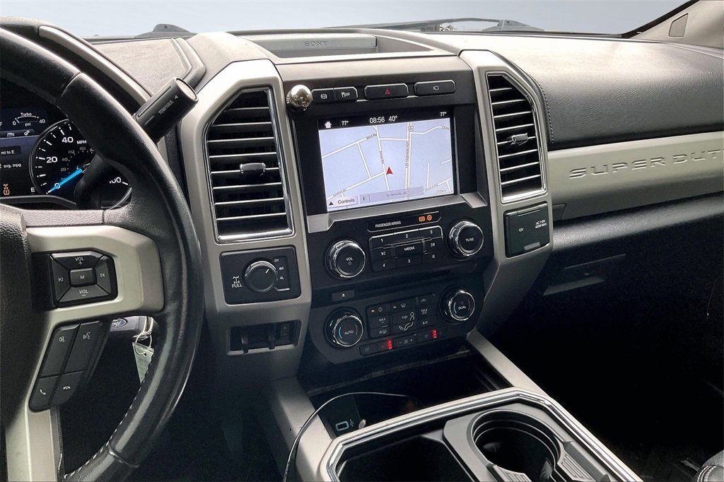 Used 2017 Ford F250 Lariat w/ Lariat Value Package image 6