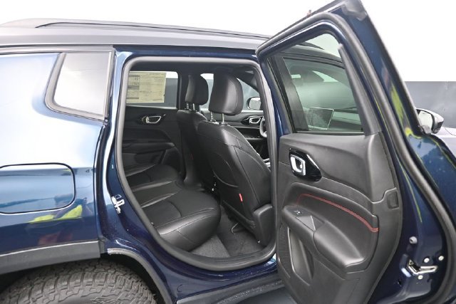 New 2026 Jeep Compass Trailhawk AWD/4WD image 45