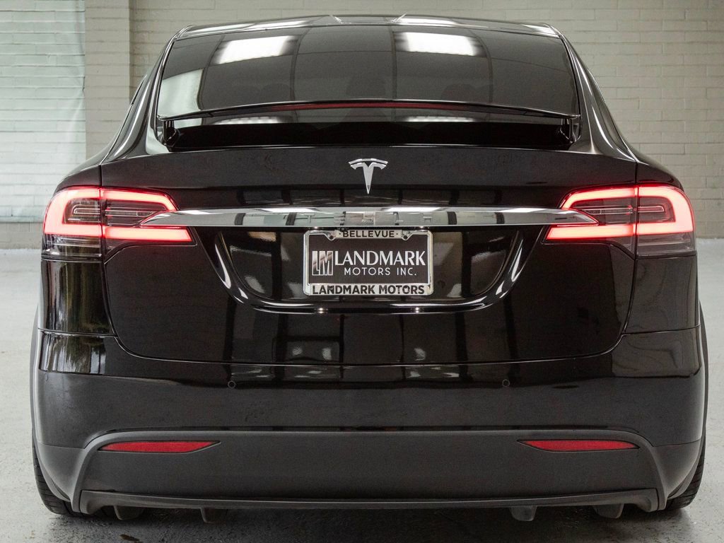 Used 2020 Tesla Model X Long Range AWD image 28