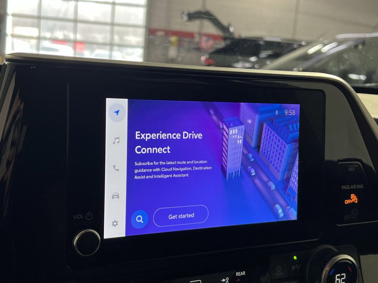 Used 2024 Toyota Highlander LE image 20