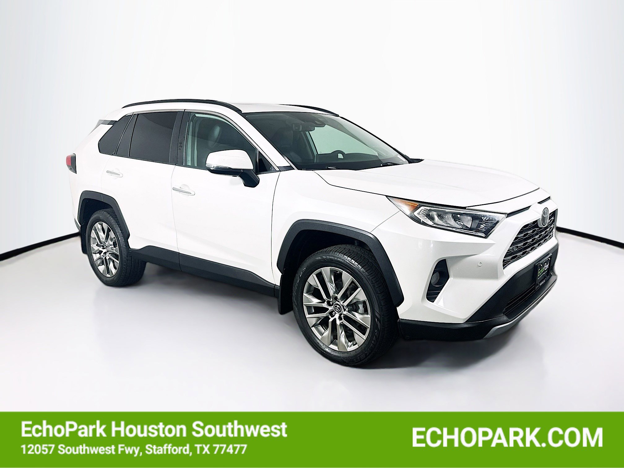 Used 2019 Toyota RAV4 Limited w/ Cold Weather Package FWD image 1