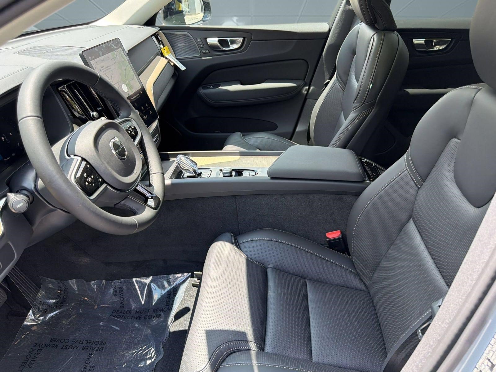 New 2026 Volvo XC60 B5 Ultra w/ Climate Package AWD/4WD image 5