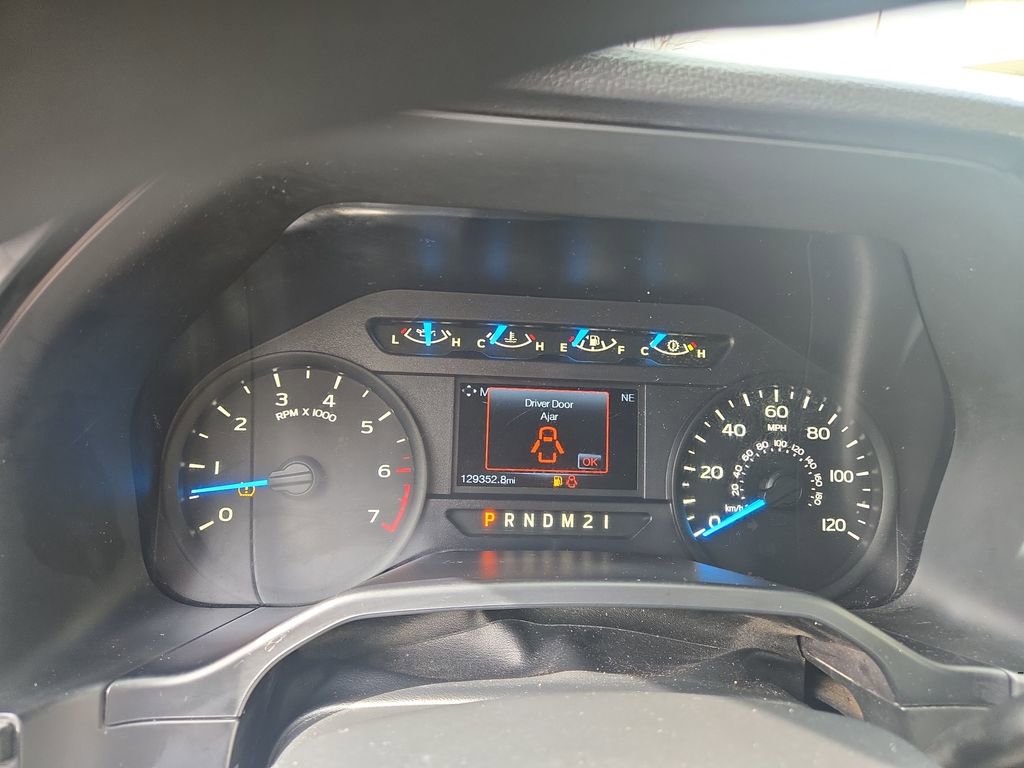 Used 2015 Ford F150 XL w/ Equipment Group 101A Mid image 17