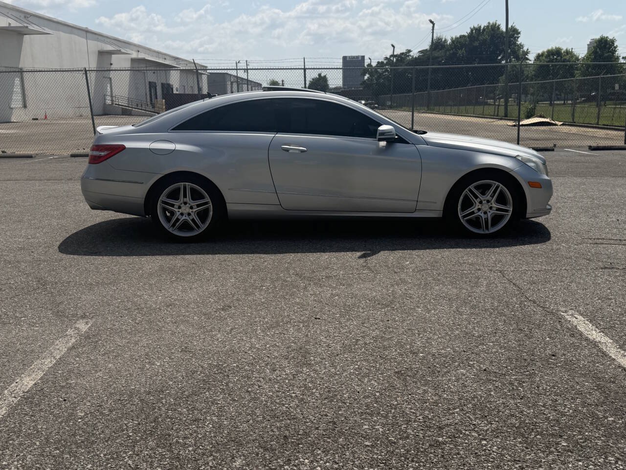 Used 2011 Mercedes-Benz E 350 Coupe image 9