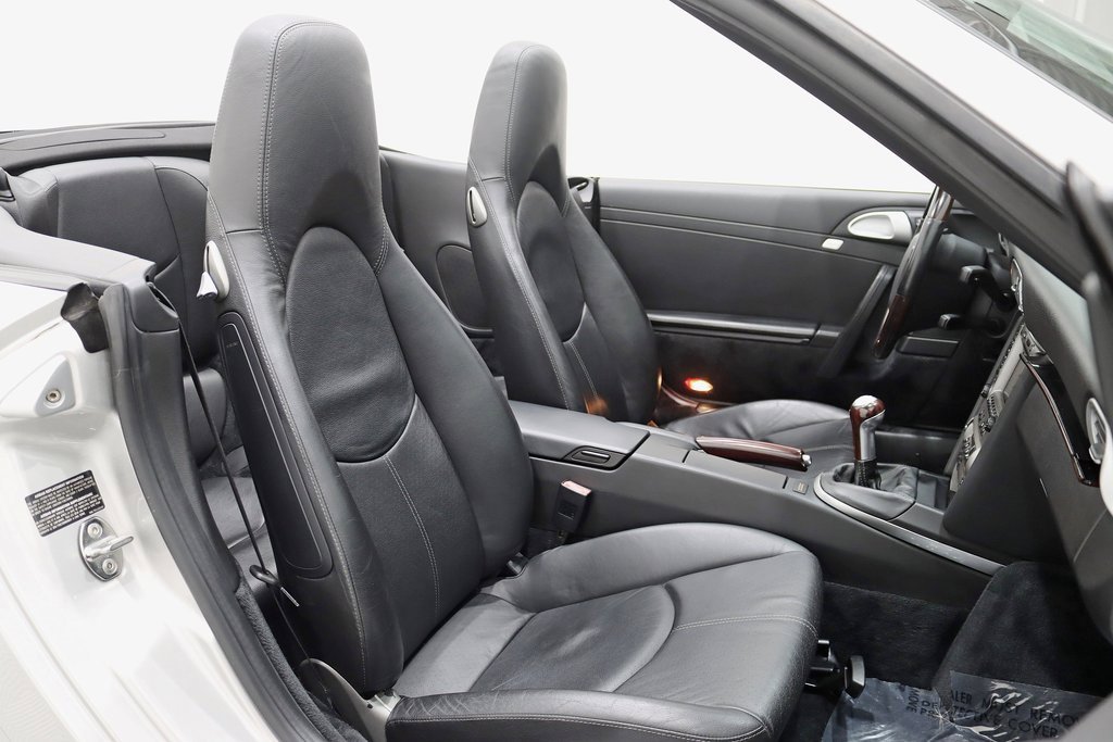 Used 2007 Porsche 911 Carrera S image 25
