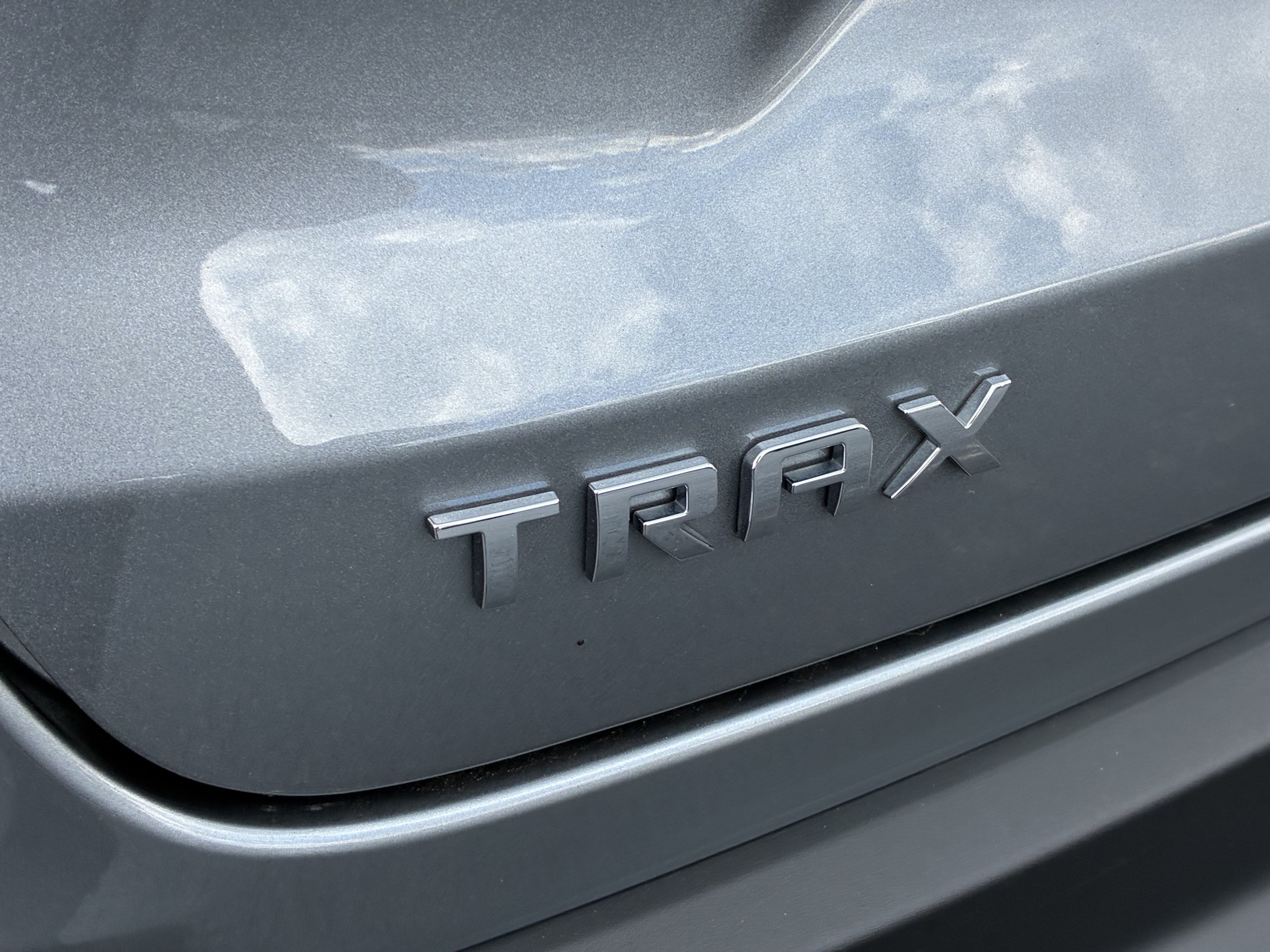 Used 2025 Chevrolet Trax LT w/ Driver Confidence Package FWD image 10