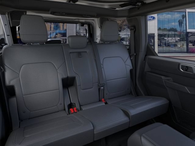 New 2026 Ford Bronco Outer Banks w/ Sasquatch Package AWD/4WD image 11