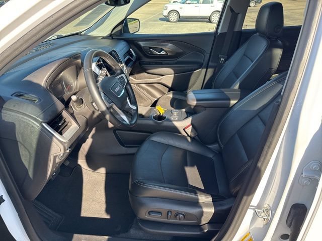 Used 2024 GMC Terrain SLT FWD image 14