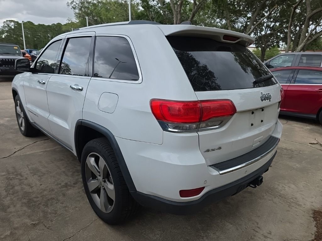Used 2016 Jeep Grand Cherokee Limited w/ Luxury Group II image 3
