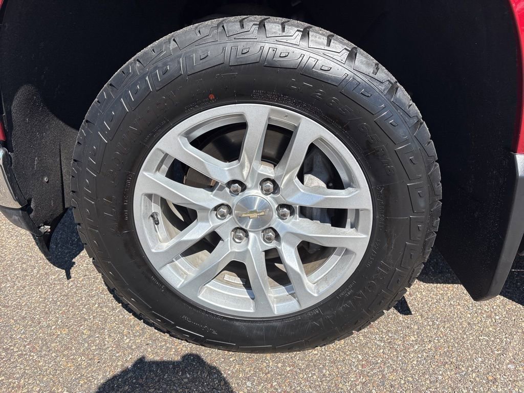 Used 2019 Chevrolet Silverado 1500 LT w/ All-Star Edition AWD/4WD image 11