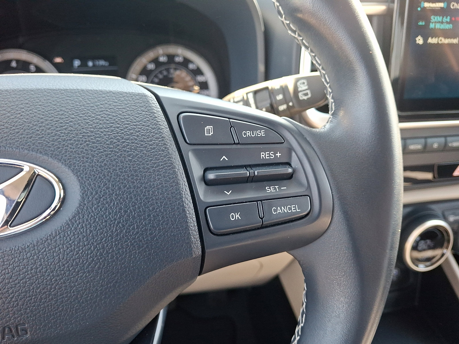 Certified 2021 Hyundai Venue image 21