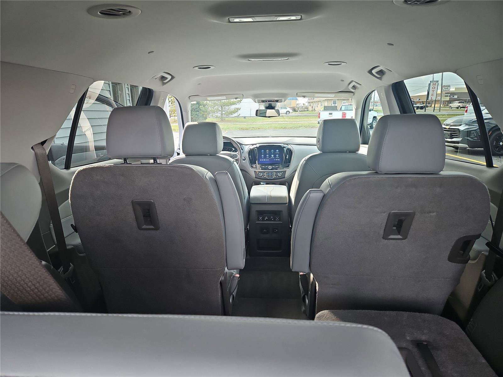 Used 2021 Chevrolet Traverse Premier image 18