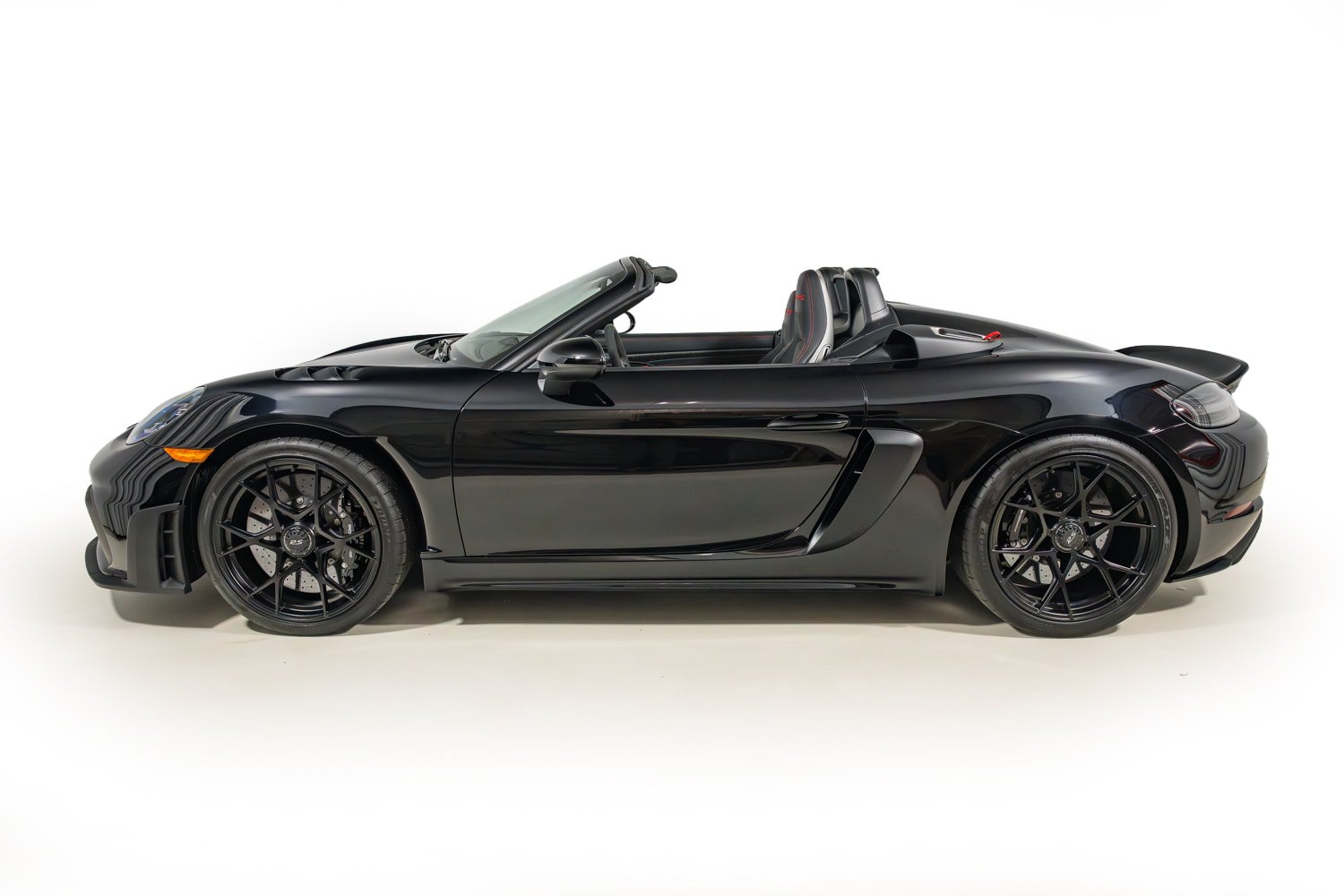 Used 2024 Porsche 718 Boxster Spyder RS w/ Light Design Package RWD image 3