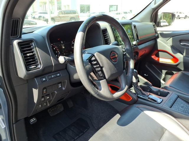 Used 2023 Nissan Frontier PRO-4X w/ Pro-4X Premium Package AWD/4WD image 15