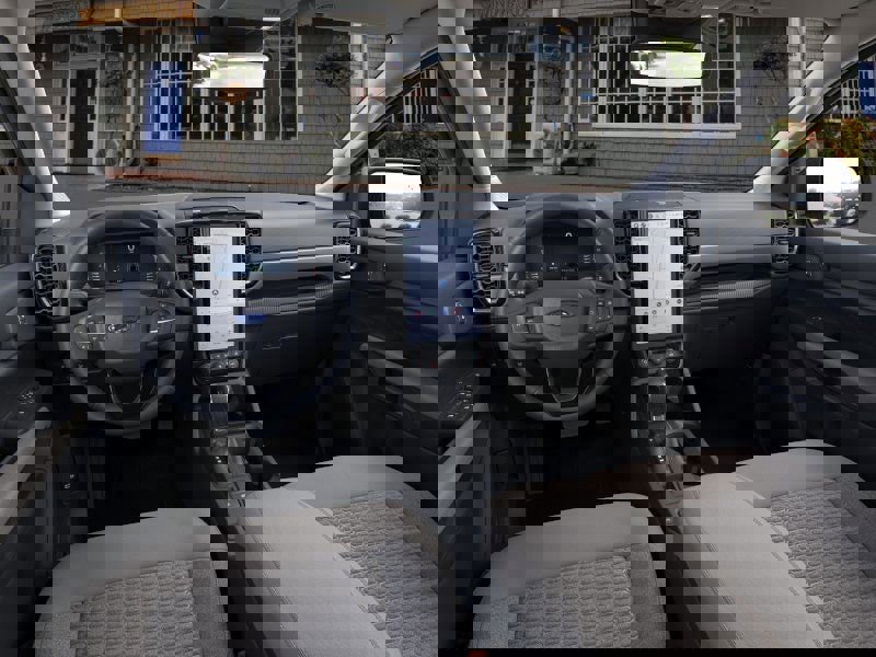 New 2025 Ford Ranger XLT w/ Equipment Group 301A High image 31