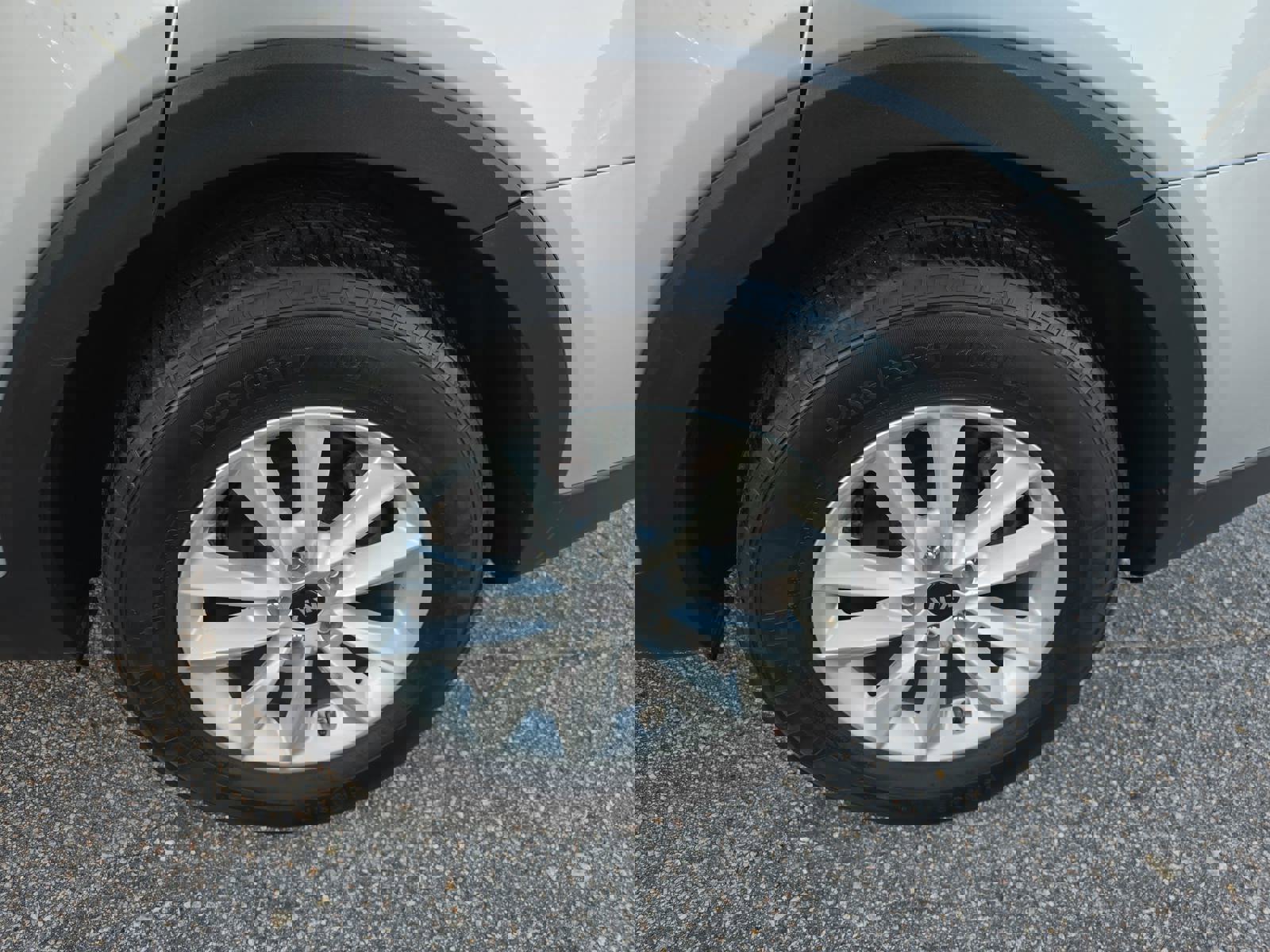 Used 2020 Kia Sorento LX FWD image 31