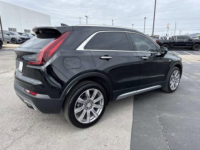 Used 2021 Cadillac XT4 Premium Luxury image 6