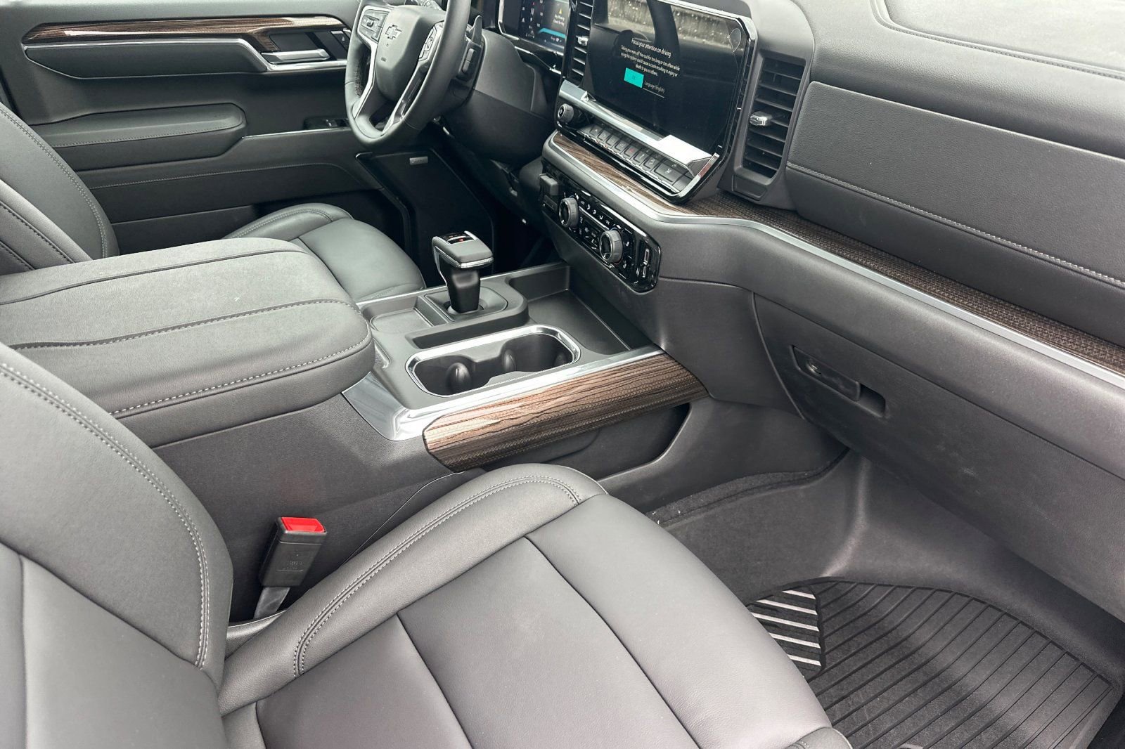 New 2026 Chevrolet Silverado 1500 RST w/ RST All Star Premium Package AWD/4WD image 17