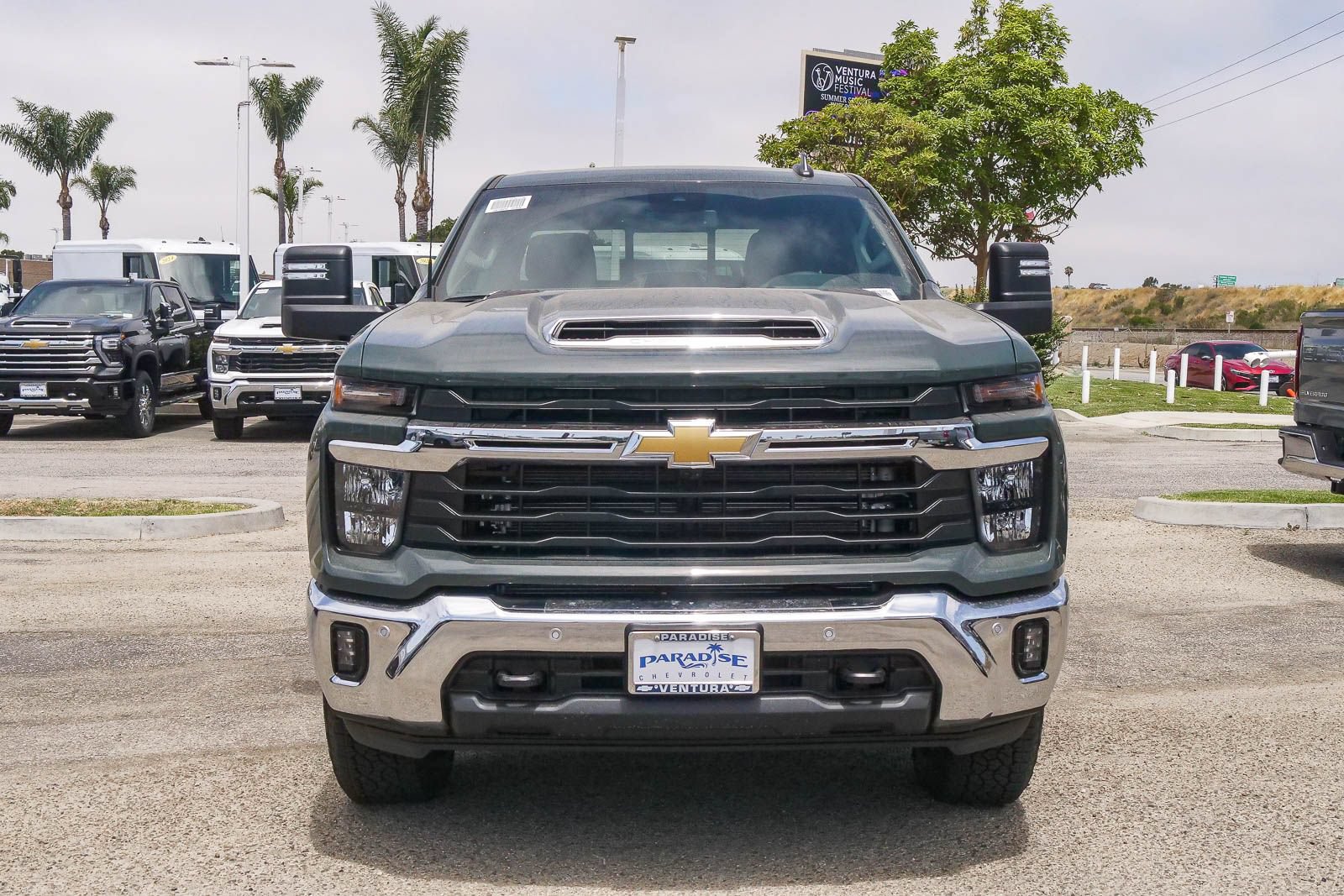 New 2026 Chevrolet Silverado 2500 LT w/ All Star Edition AWD/4WD image 2
