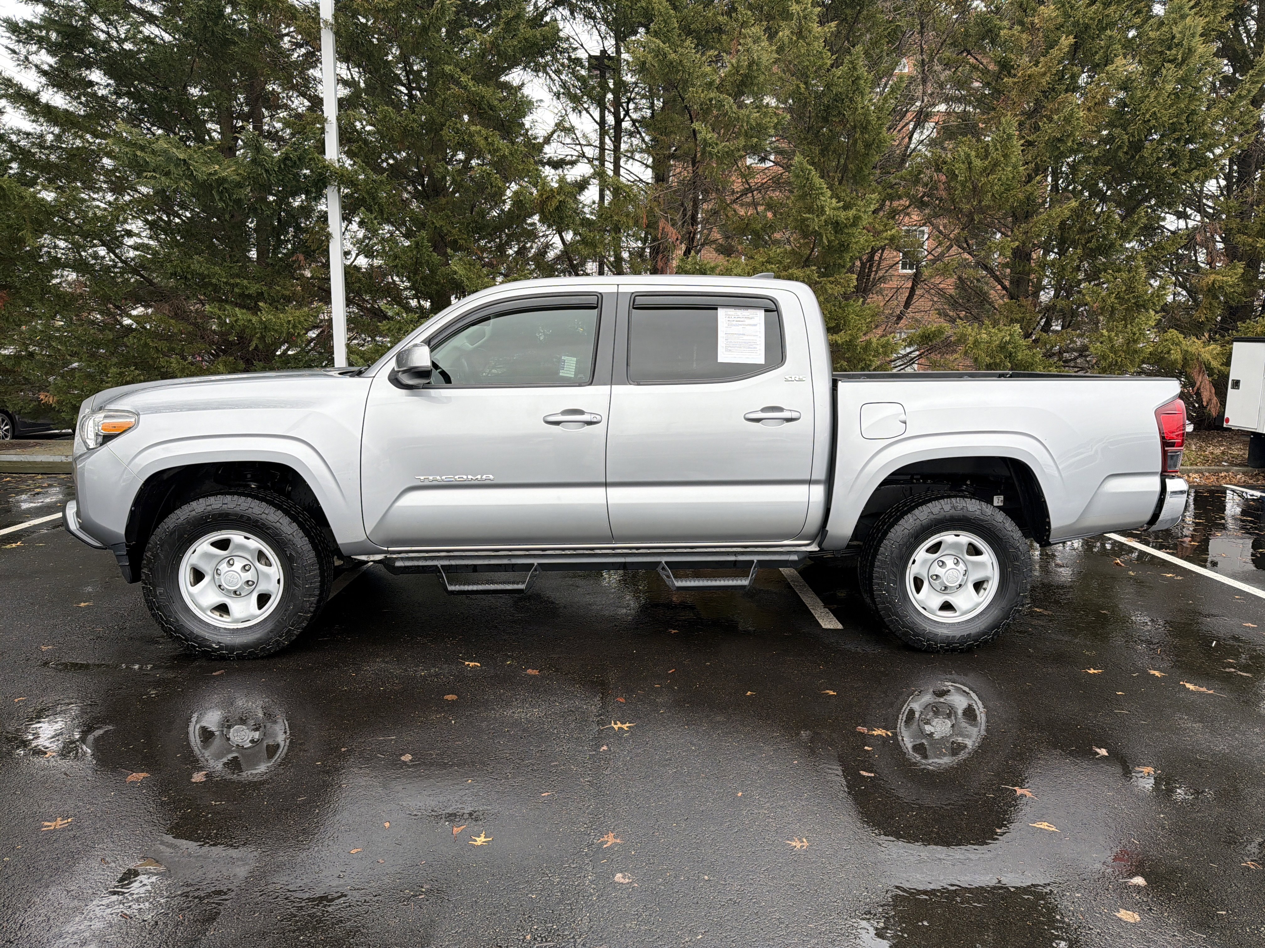 Used 2019 Toyota Tacoma SR5 image 7