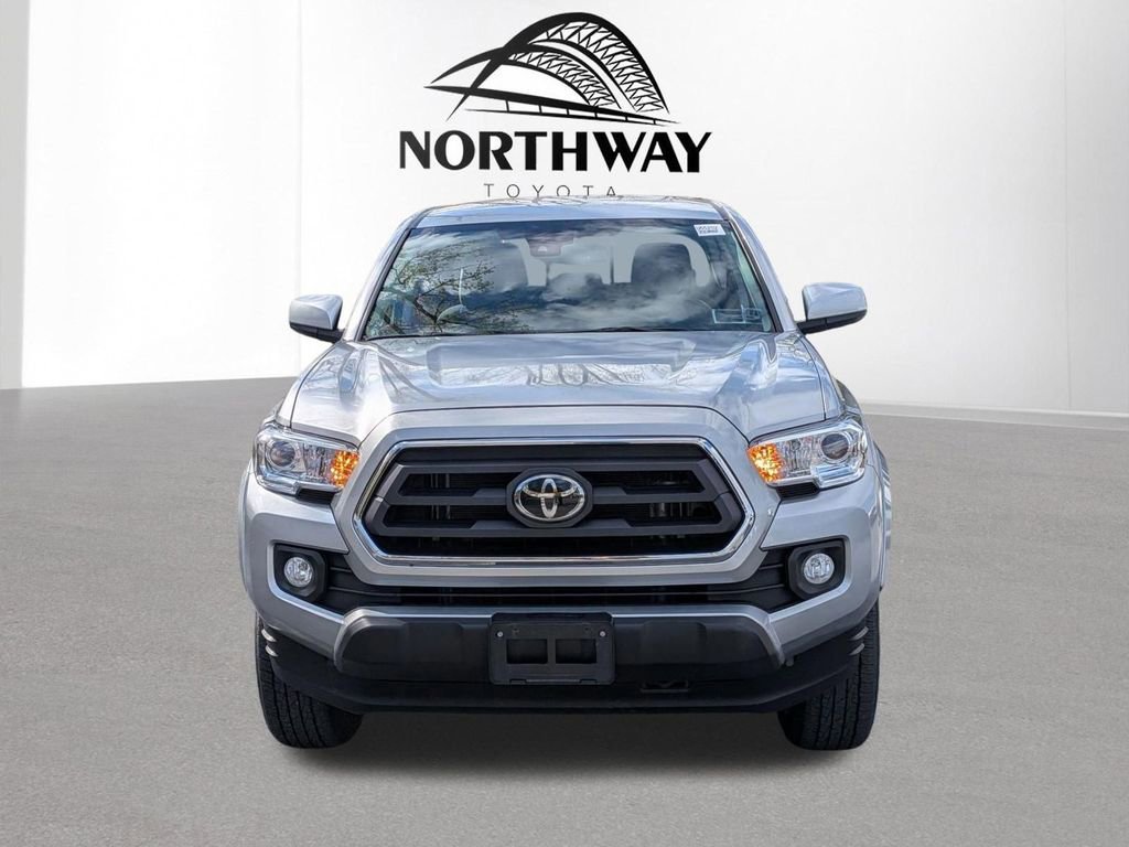 Certified 2023 Toyota Tacoma SR5 w/ Black Out Package (TMS) AWD/4WD image 9