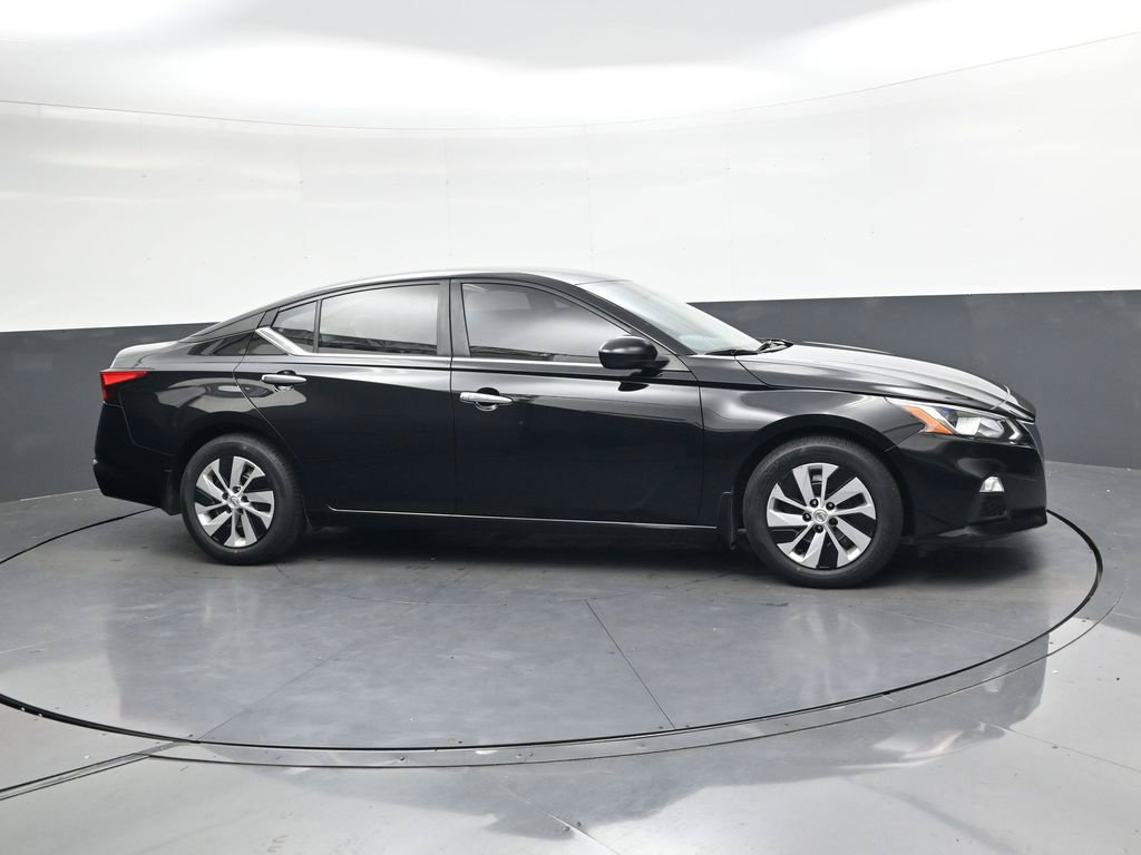 Used 2020 Nissan Altima 2.5 S FWD image 4