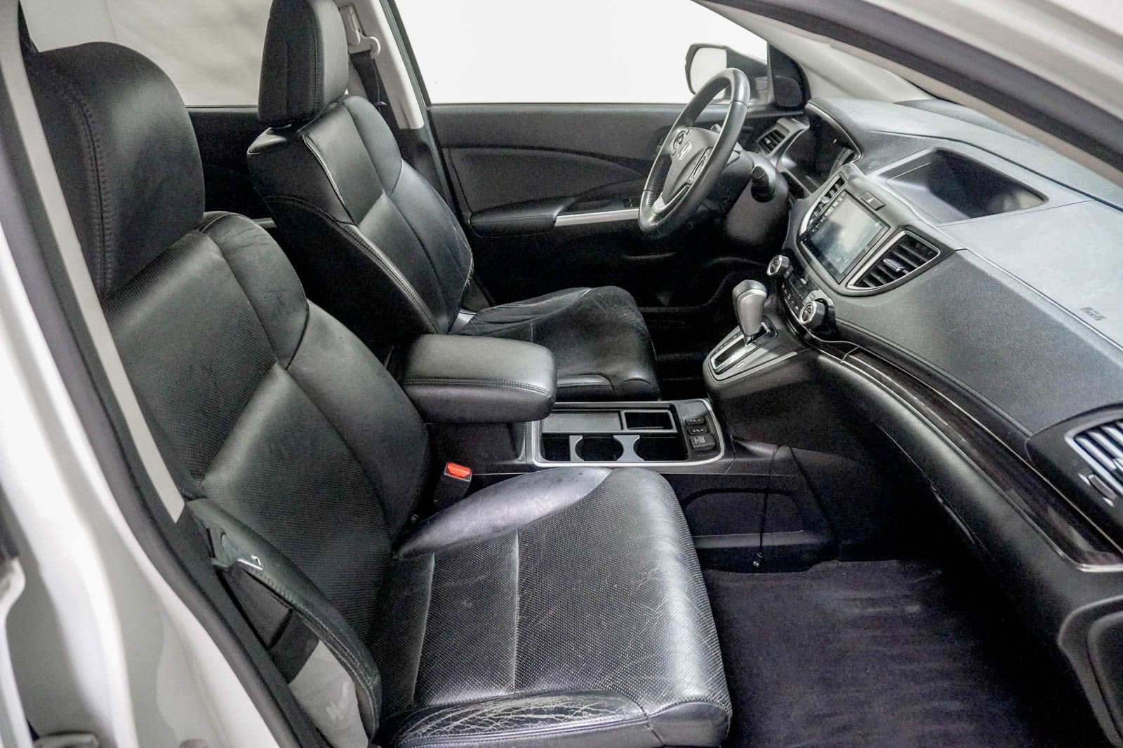 Used 2015 Honda CR-V Touring image 32