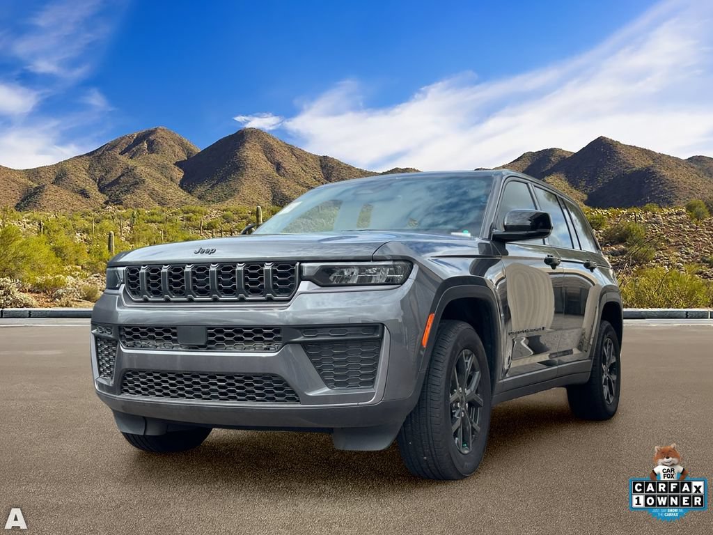 Certified 2026 Jeep Grand Cherokee Altitude AWD/4WD image 2