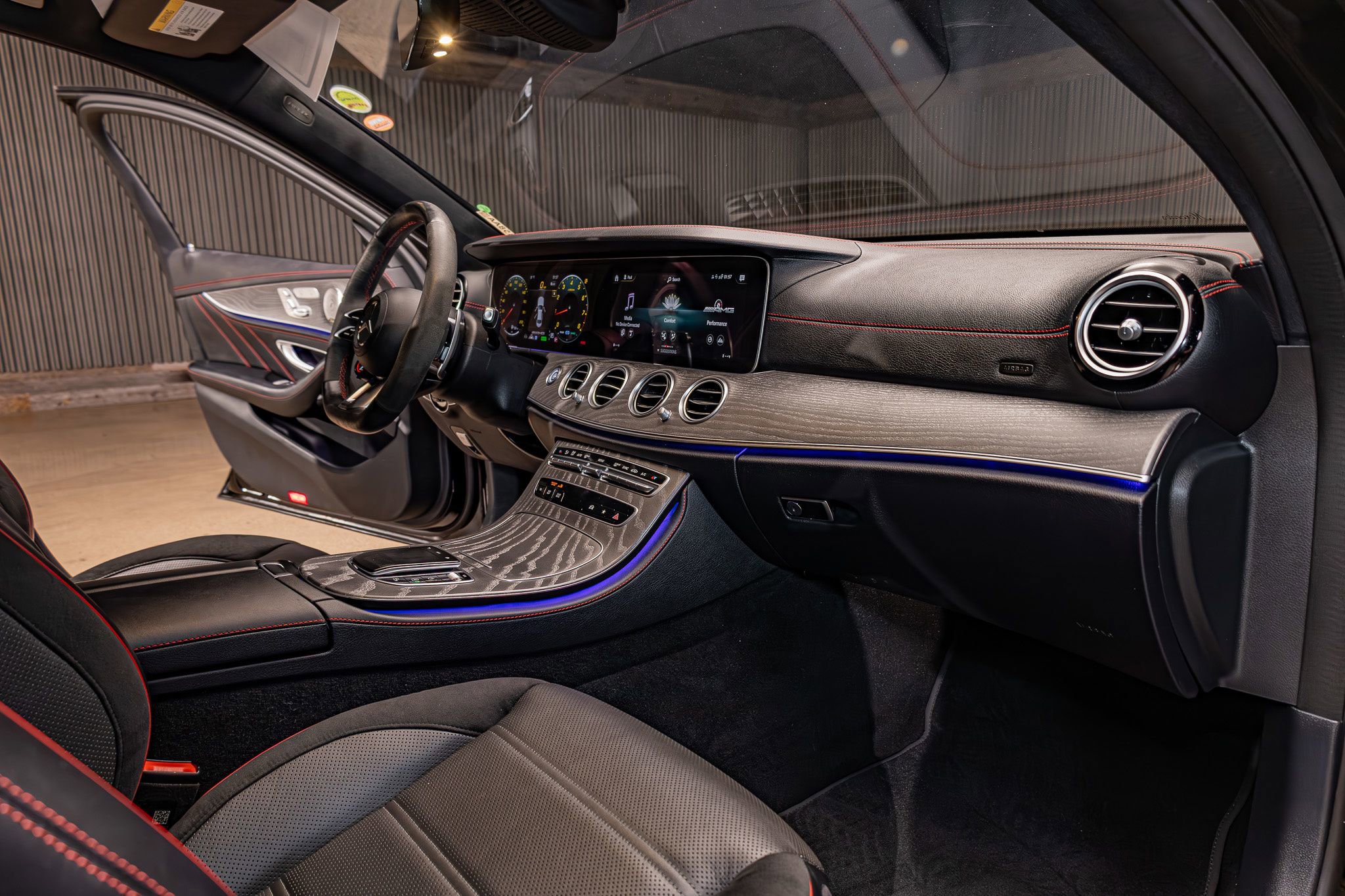 Used 2023 Mercedes-Benz E 53 AMG 4MATIC Sedan w/ Driver Assistance Package image 15