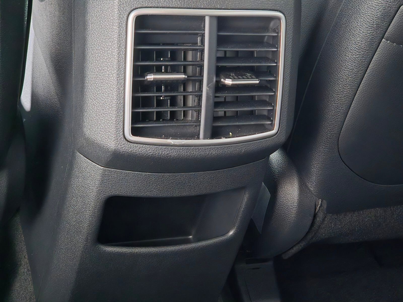 Used 2025 Kia Sportage EX w/ EX Premium Package image 14