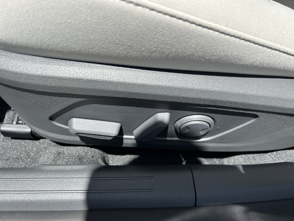 New 2026 Hyundai Sonata Blue FWD image 24