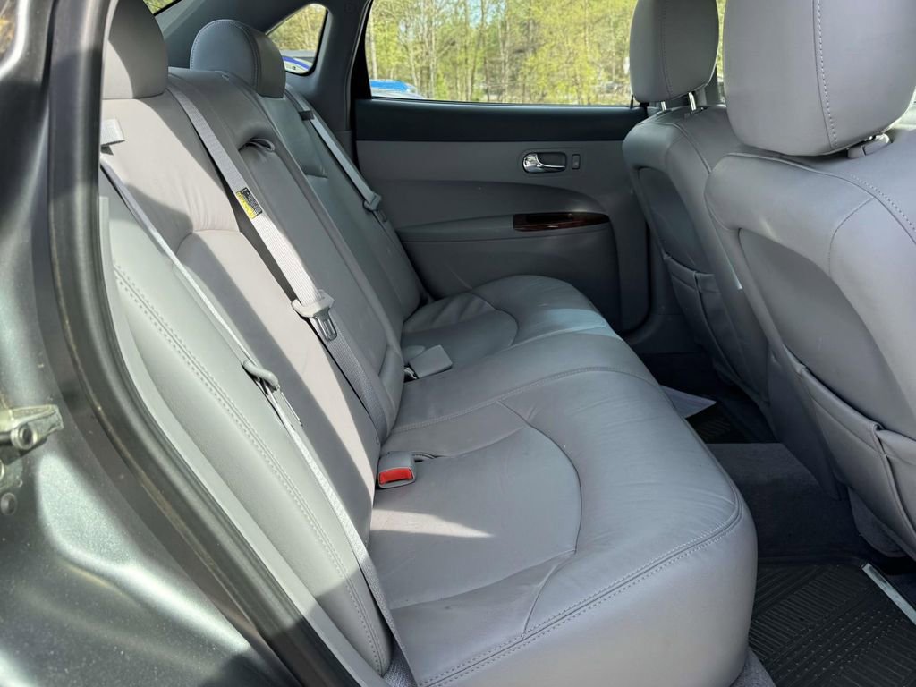Used 2005 Buick LaCrosse CXL w/ Gold Convenience Package image 13