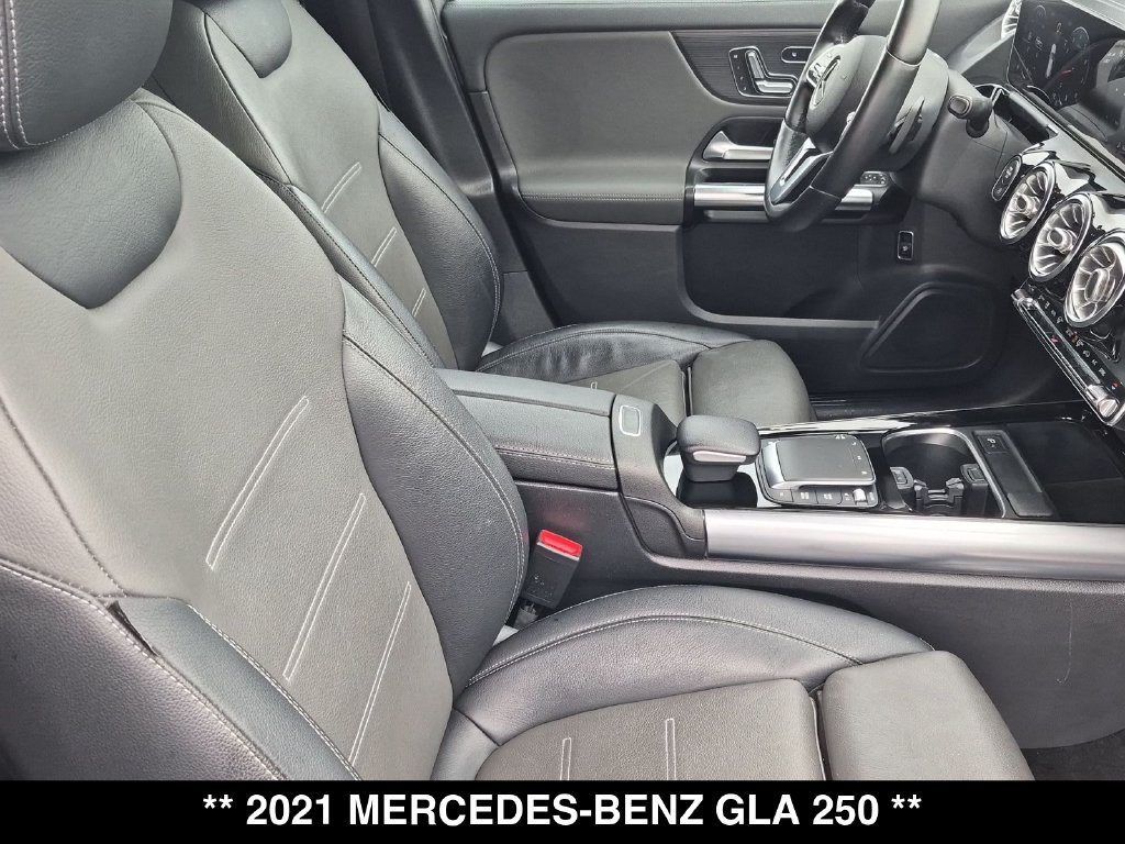 Certified 2021 Mercedes-Benz GLA 250 4MATIC image 31