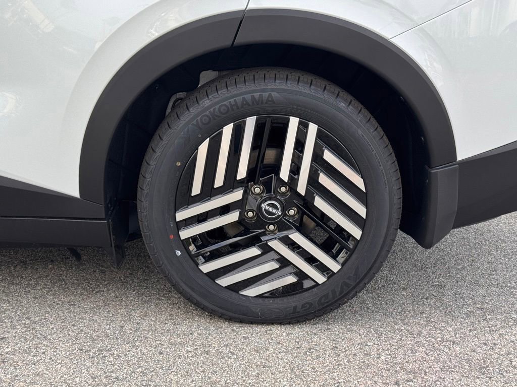 New 2026 Nissan Leaf SV+ w/ Illuminated Package FWD image 8