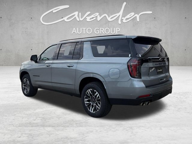 Used 2025 Chevrolet Suburban Z71 AWD/4WD image 14