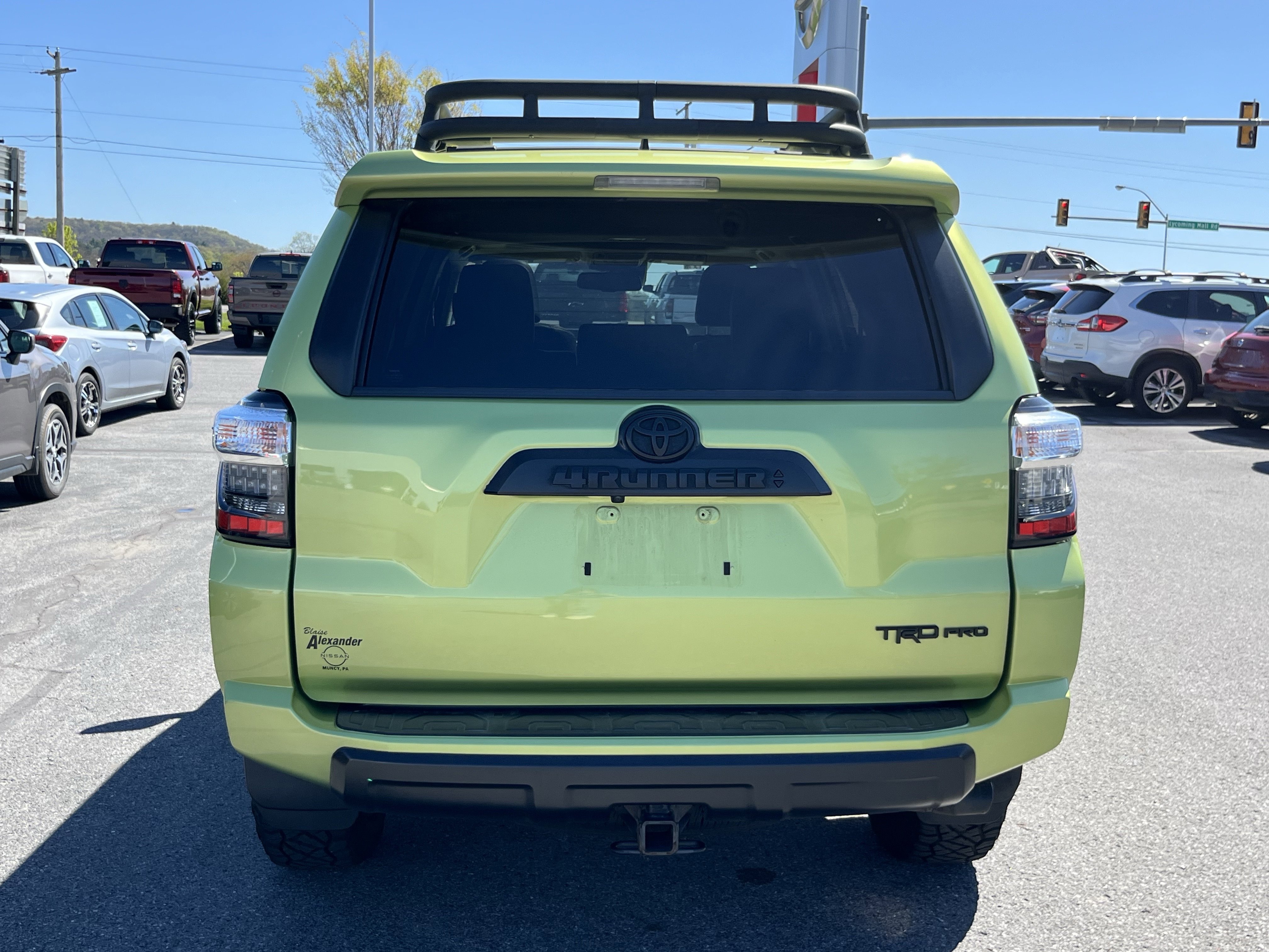 Used 2022 Toyota 4Runner TRD Pro AWD/4WD image 4