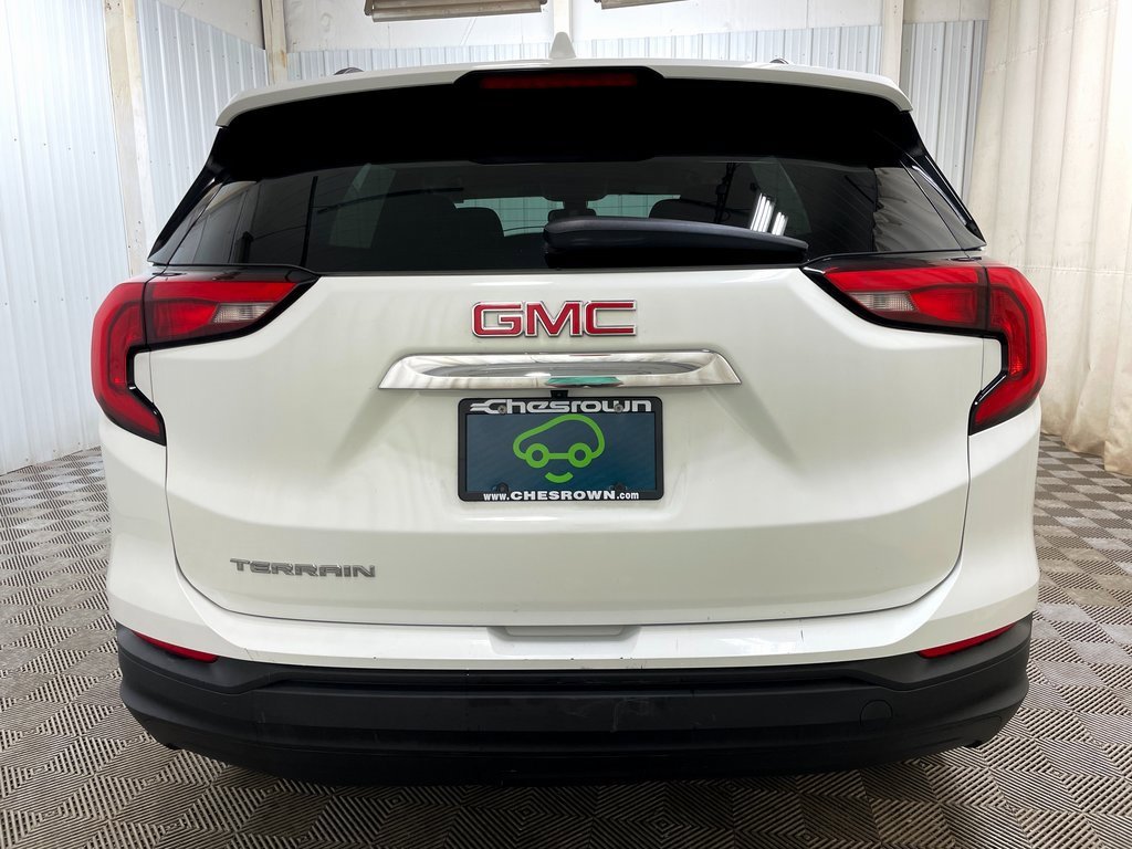 Certified 2021 GMC Terrain SLE w/ Driver Convenience Package image 13