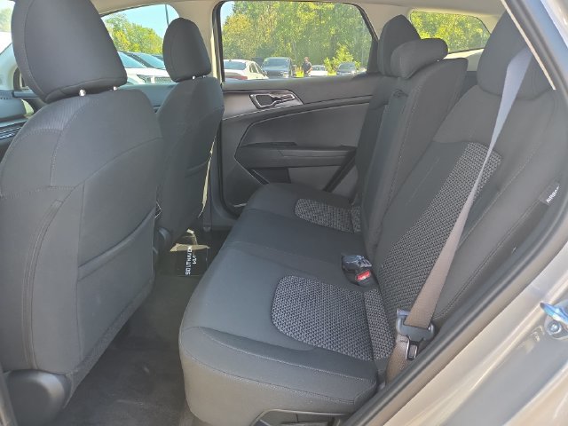 New 2026 Kia Sportage LX FWD image 6