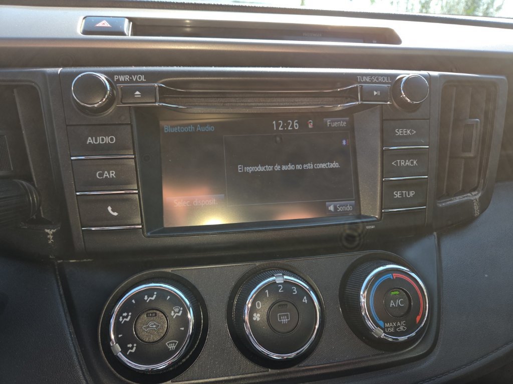 Used 2016 Toyota RAV4 LE AWD/4WD image 15