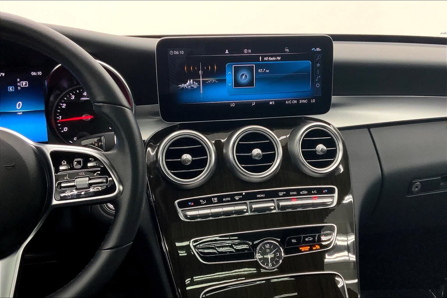 Used 2019 Mercedes-Benz C 300 Sedan image 6