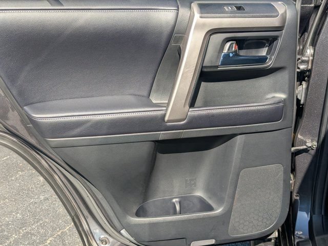 Used 2018 Toyota 4Runner SR5 RWD image 18