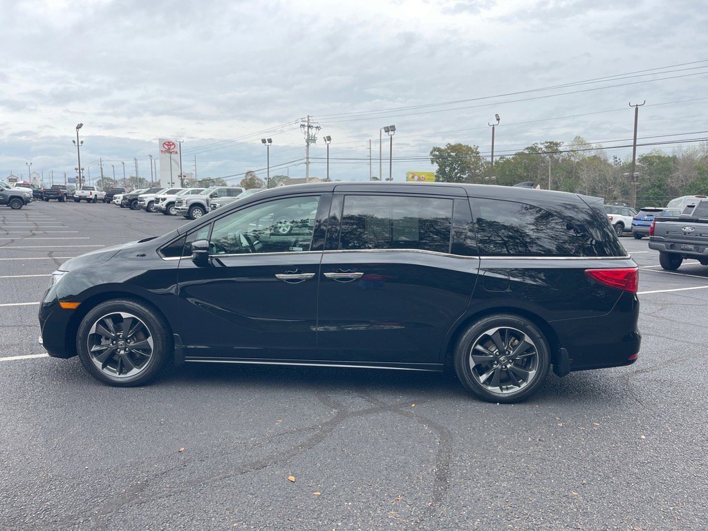 Used 2024 Honda Odyssey Elite image 13