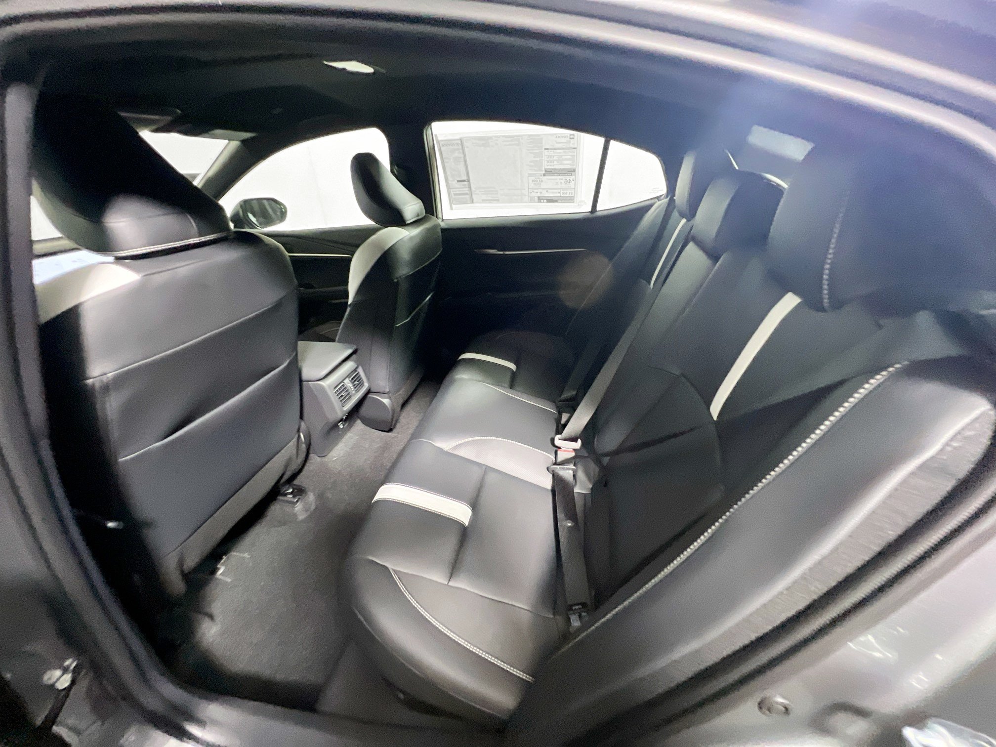 New 2026 Toyota Camry SE w/ Multimedia Upgrade Package FWD image 28