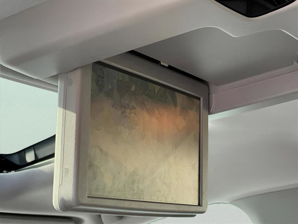 Used 2018 Honda Odyssey Touring image 15