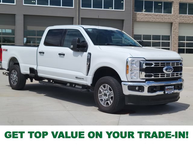 Certified 2025 Ford F250 XLT w/ FX4 Off-Road Package